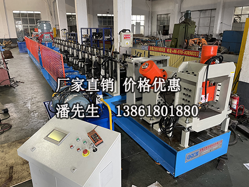 安裝高速公路護欄板時怎么調整柱高？